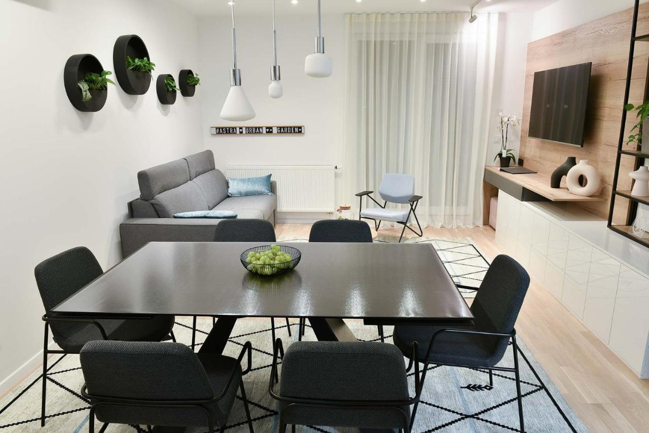זאגרב Astra Urban Garden Apartment, 2 Garage Parking Spaces מראה חיצוני תמונה